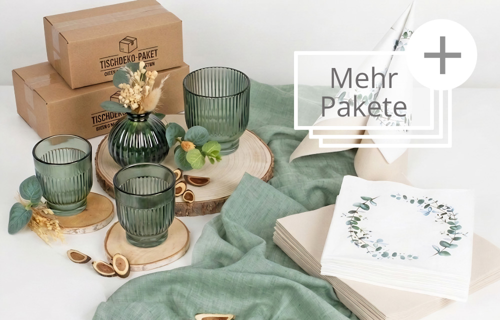 Tischdeko-Set mit grünen Gläsern, Servietten, Tischläufer, Holz-Streudeko und 2 Paketen.