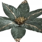 Nahaufnahme von der Kunstblume Weihnachtsstern mit großer, samtiger Blüte in Salbei, 56 cm.