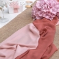 Dekobeispiel von dem Chiffon Tischläufer, hauchdünn, in Creme, 35 cm.