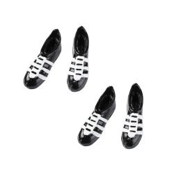 4 Deko Fußballschuhe mit Klebepunkt, 35 mm