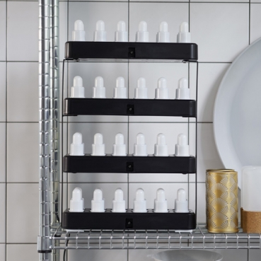 Mit der Duni LED Ladestation können Sie auf kleinstem Raum gleichzeitig 48 LED-Kerzen aufladen und problemlos tragen. Optimaler Komfort und kostensparend.