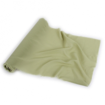 3 Meter Chiffon Tischläufer, hauchdünn, in Lindgrün, 35 cm.