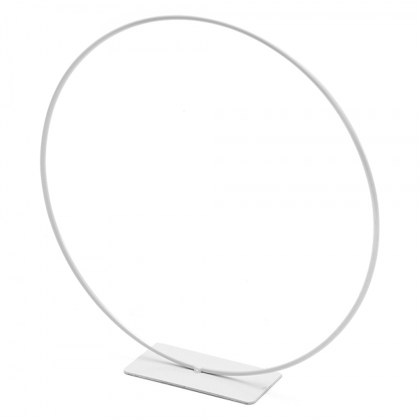 Metall Ring zum Verzieren auf Standfuß in Weiß, 25 cm.