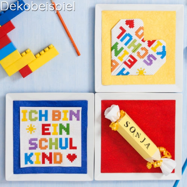 Dekobeispiel für die Servietten Einschulung, Schulkind, 33 x 33 cm.